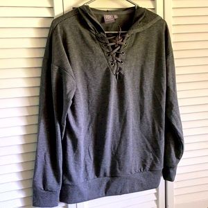 NWT Daisy Fuentes Tie Up Hoodie - M